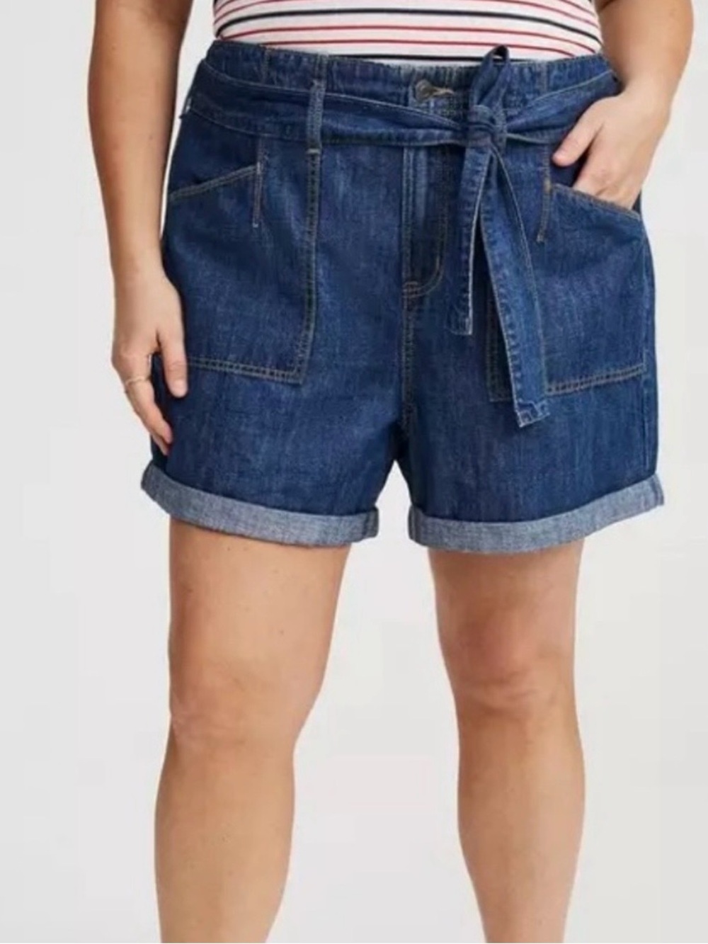 Torrid Baggy High-Rise Tie-Belt Short (Size 10)